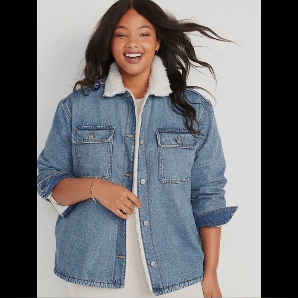 Old Navy denim jacket coat fleece lined size large shacket